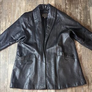Colebrooke @ Co. Women Classic Black Leather Jacket, Medium